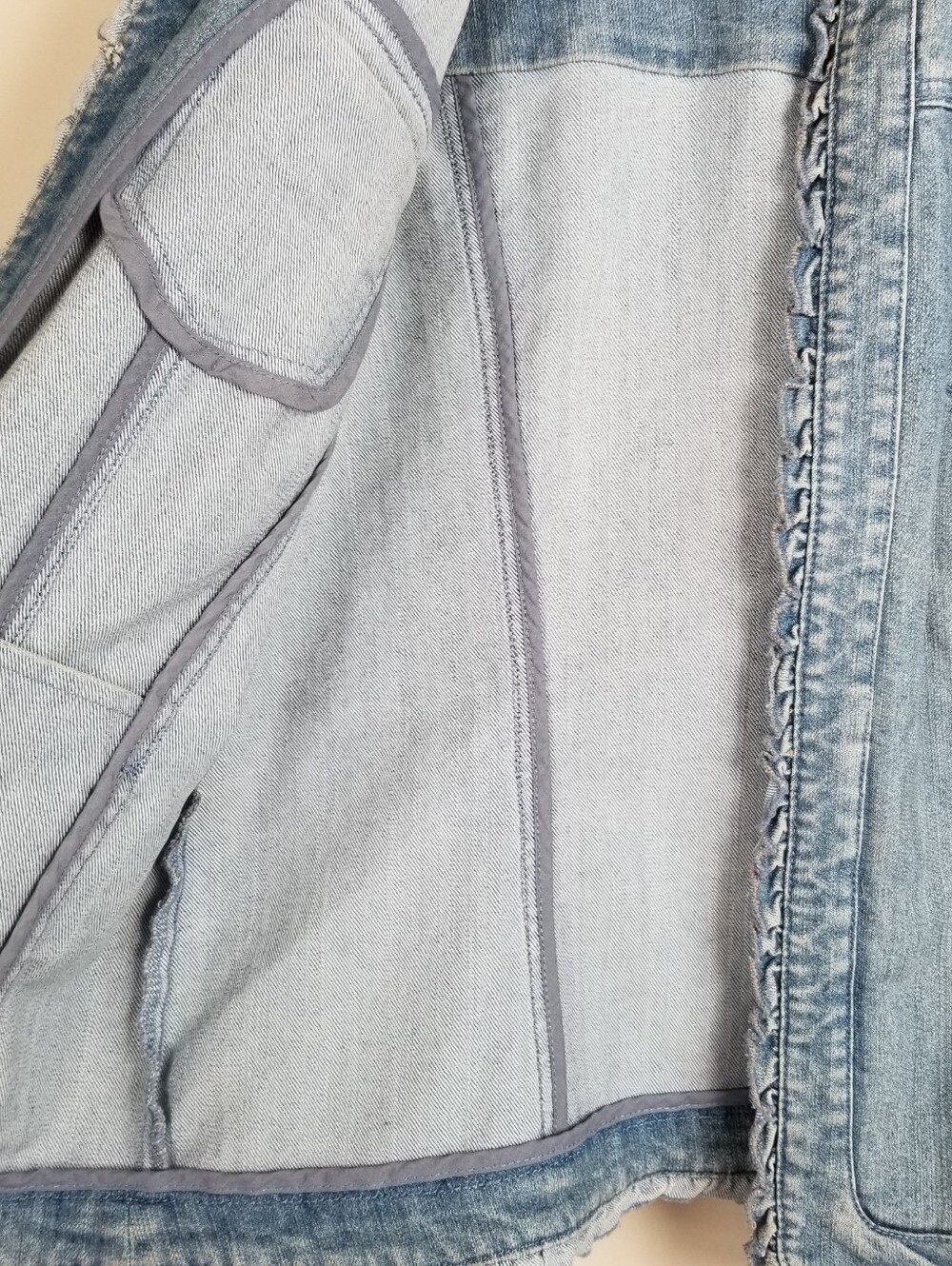 Chico's Additions Denim Jacket Ruffle Rhinestone Detail Size Large - Picture 6 of 6